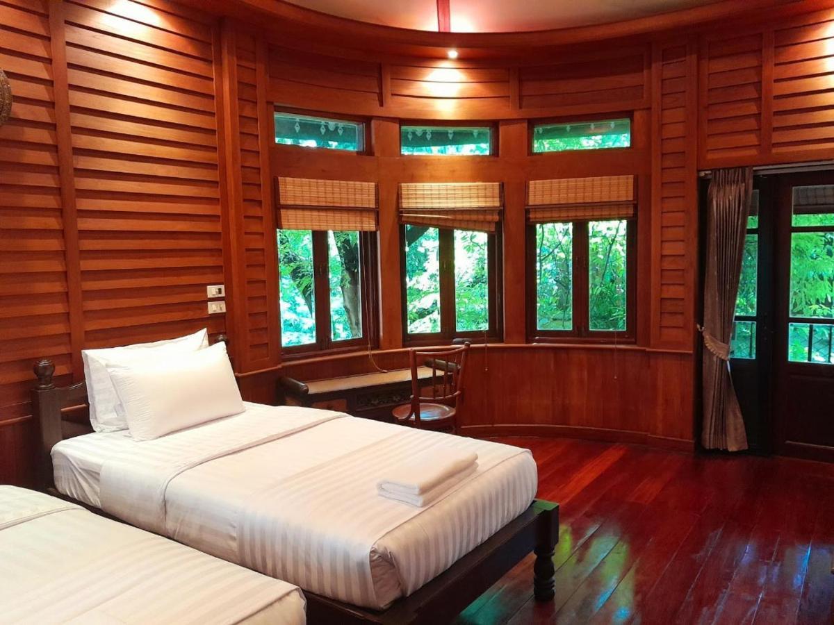 Avara Signature House Hotel Чиангмай Екстериор снимка