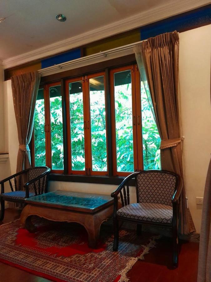 Avara Signature House Hotel Чиангмай Екстериор снимка