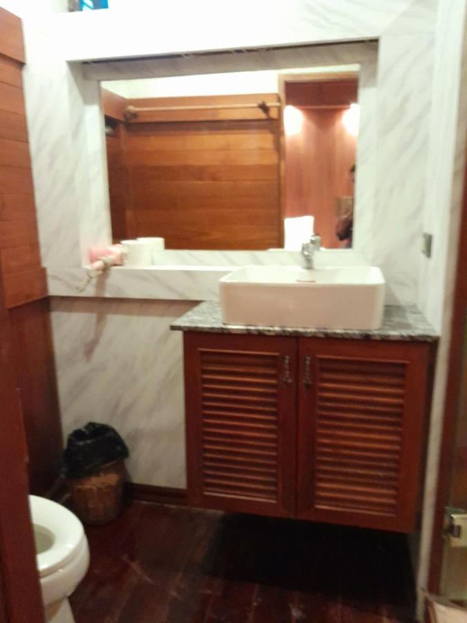 Avara Signature House Hotel Чиангмай Екстериор снимка